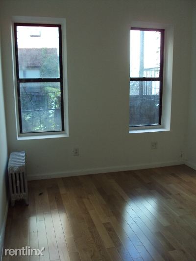 Primary Photo - 310 E 22nd St