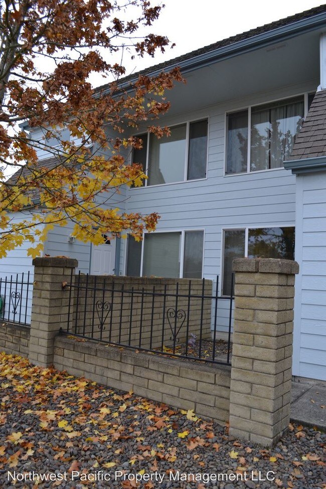 Foto del edificio - 4222-4224 47th Ave NE