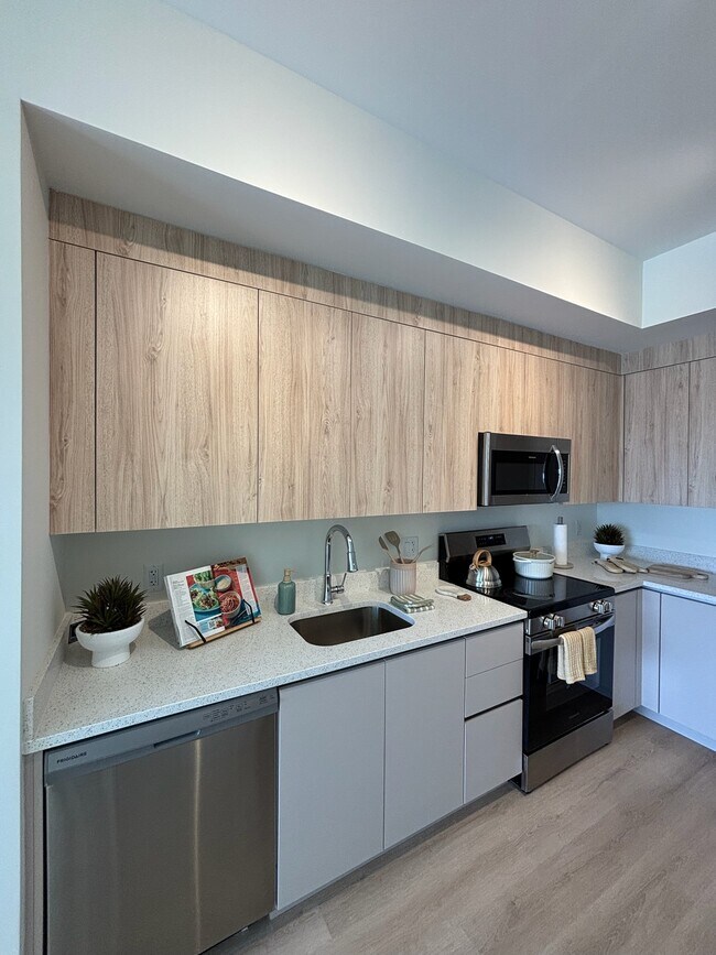 Foto del edificio - 902 17th Ave N