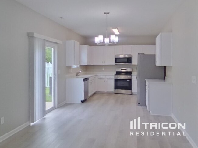 Foto del edificio - 11906 Bending Branch Rd