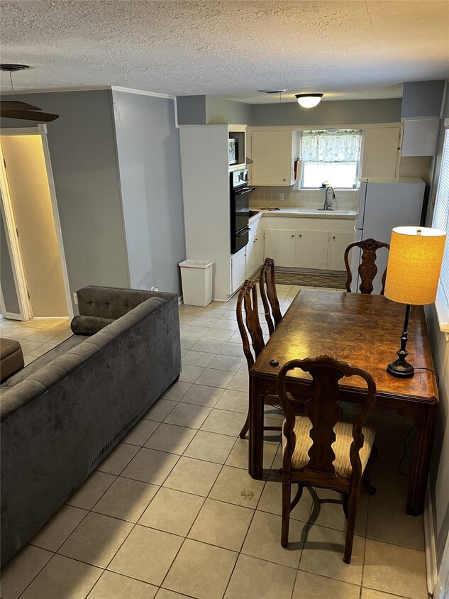 Foto del edificio - 1220 Berkeley St