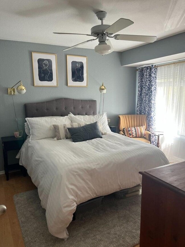 Building Photo - 1481 Center Street Ext