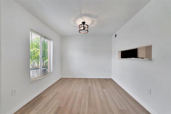 Building Photo - 9940 7th Way N