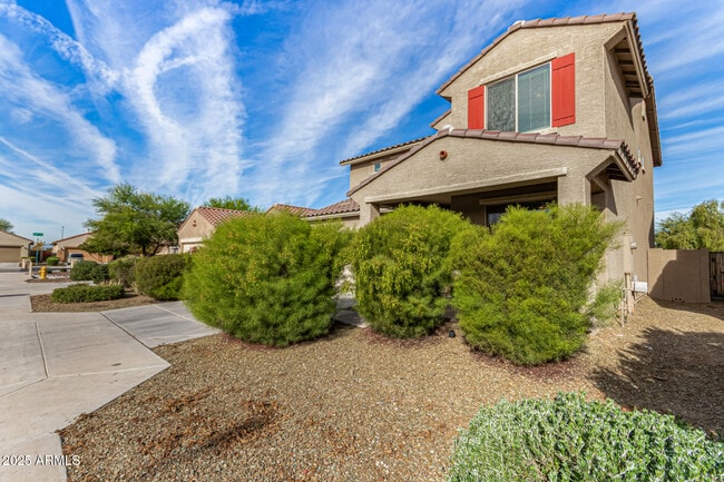 Foto del edificio - 6240 W Evergreen Rd