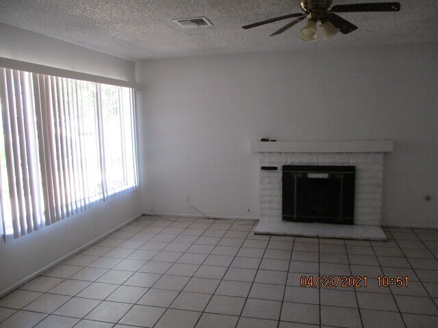 Building Photo - 3648 Margarita Way