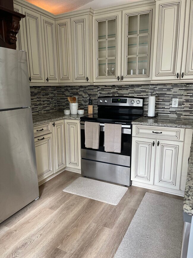 Kitchen - 3079 Pointer Dr