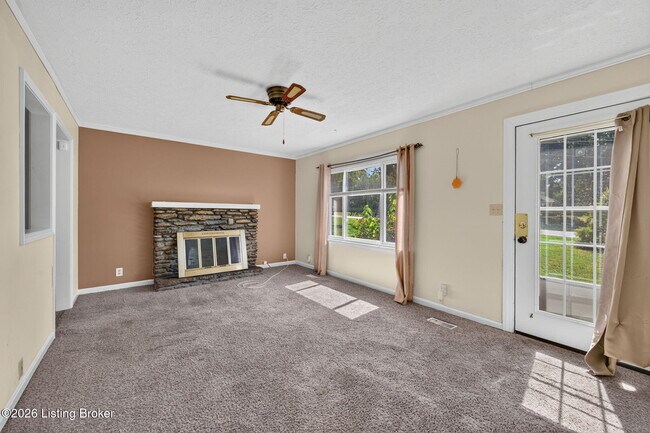 Foto del edificio - 6705 Robin Rd