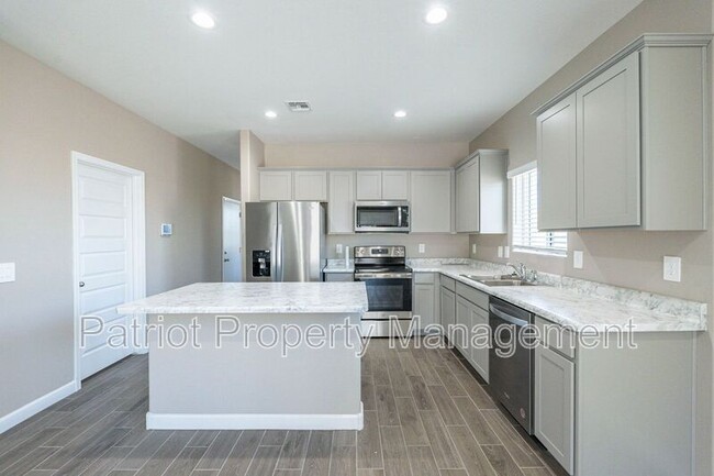 Foto del edificio - 2515 S 242nd Ln