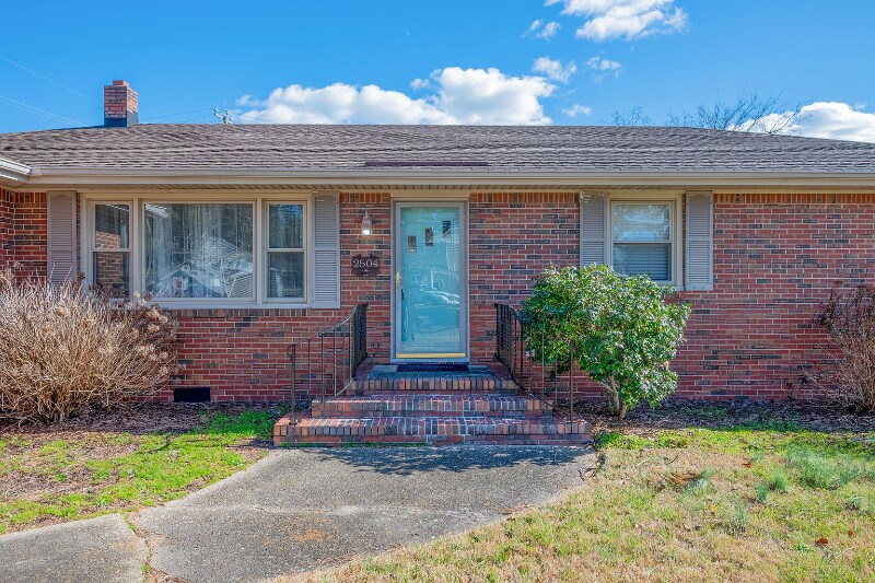 Primary Photo - 2504 Beaufort Ave