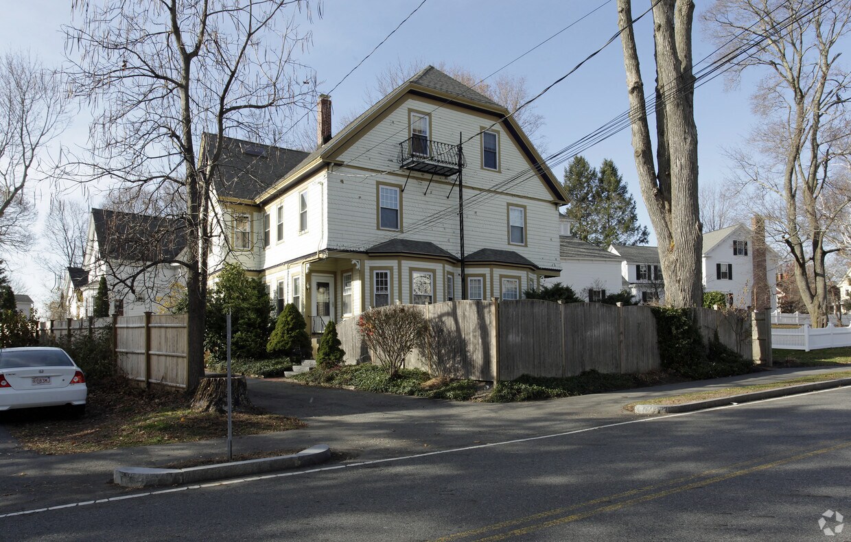 Foto principal - 52-56 Whittier St