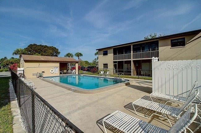 Building Photo - 7209 Cloister Dr