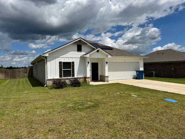 Building Photo - 917 Martin St