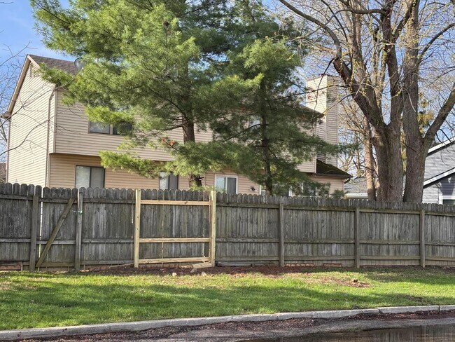 Foto del edificio - 2632 Breathstone Ct