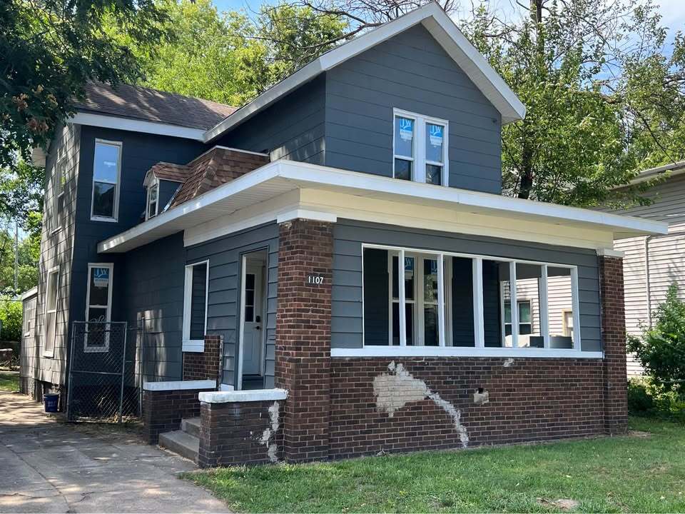 Primary Photo - 1107 N Orange St