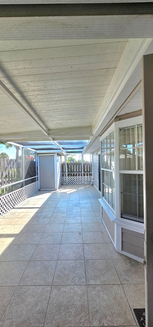 Foto del edificio - Cocoa North Patio Home Including Internet and Basic Cable-3 Bedroom with Community Pool