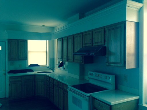 Building Photo - 944 Broadway