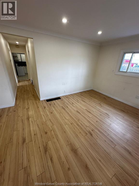 Building Photo - 819 Frank Ave