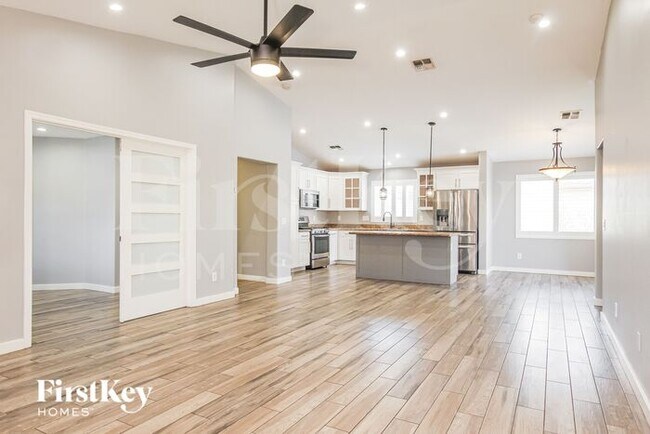 Foto del edificio - 4506 W Park St