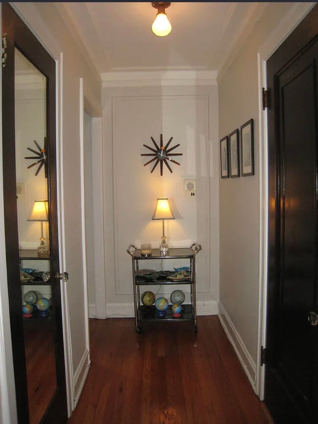 Building Photo - 1500 W Chase Ave