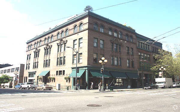 Foto del edificio - 323 1st Ave S