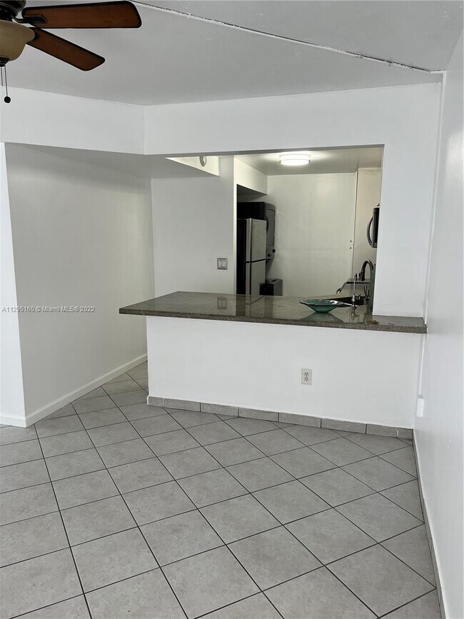 Foto del edificio - 15322 SW 72nd St
