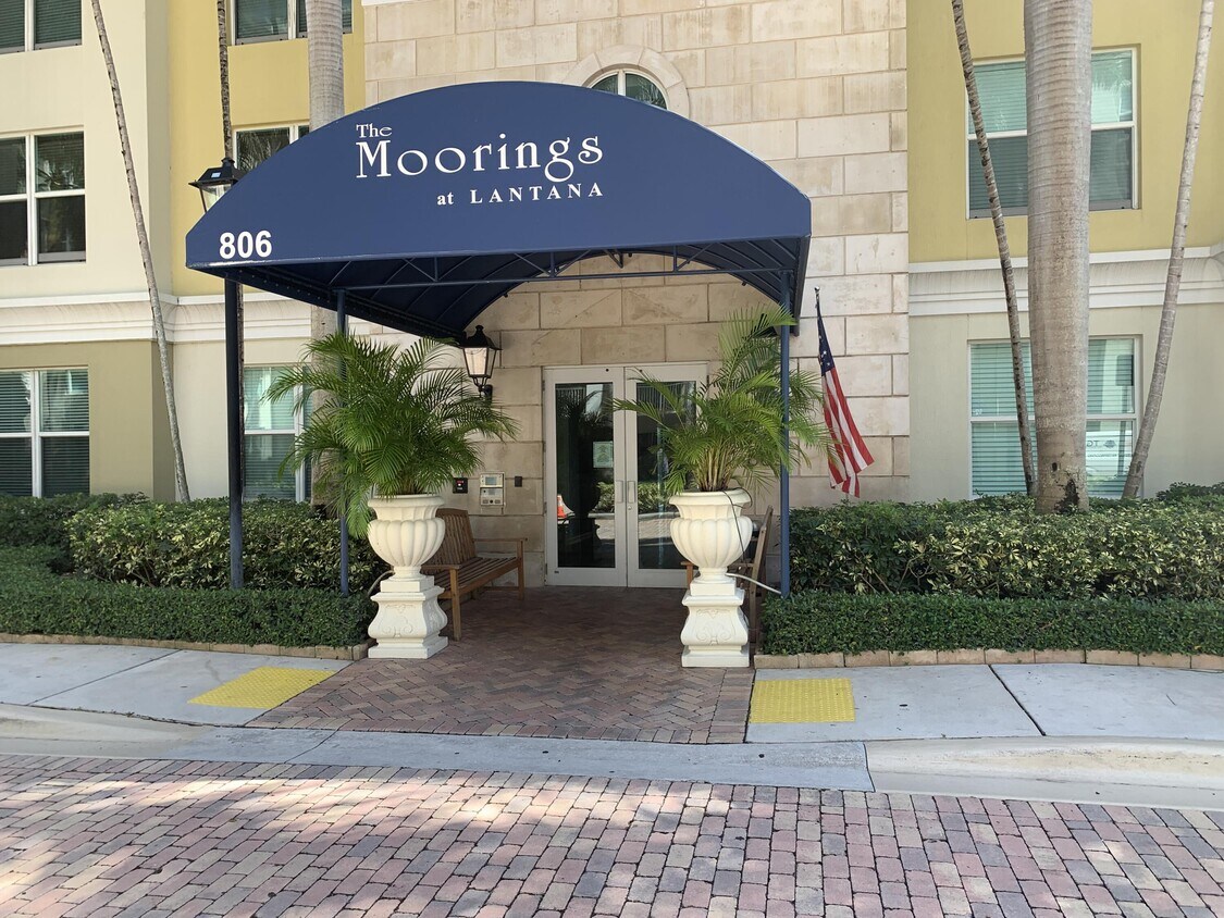 806 E Windward Way Unit 111, Lantana, FL 33462 Condo for Rent in