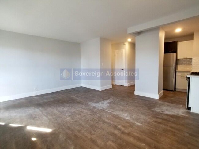 Foto del edificio - 111 Wadsworth Avenue