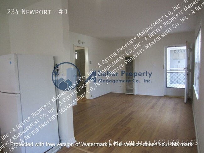 Building Photo - 234 Newport-#D