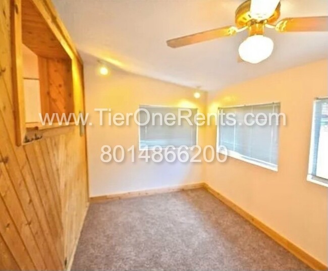 Building Photo - This property offers a NO DEPOSIT option a...