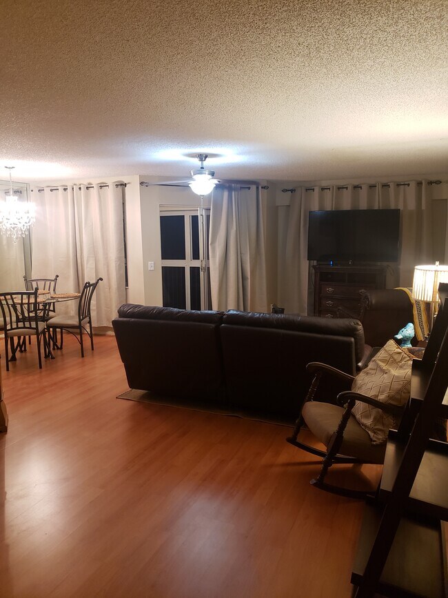 Move in ready - 12800 SW 7th Ct