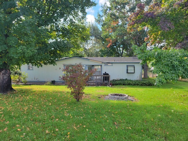 Foto del edificio - Country living in a clean, cozy home! $400 OFF FMR PROMOTION!!!