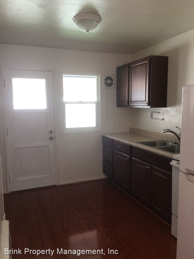 Building Photo - 5632 Delridge Way SW