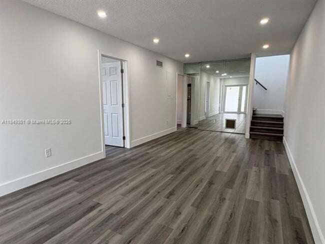 Foto del edificio - 3368 NW 51st Terrace