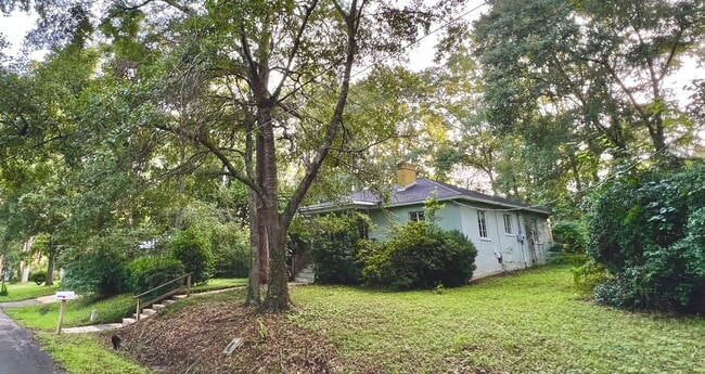 Photo - 2318 Amelia Cir House