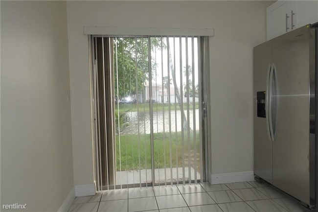 Building Photo - 3 br, 2 bath House - 13936 Langley Pl