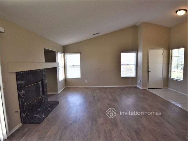Building Photo - 29385 Highland Grove Ln