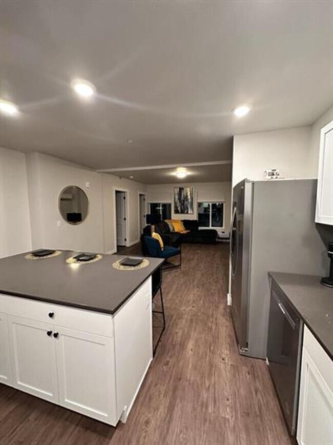 Foto del edificio - Fully Furnished 2 Bed 1 Bath Condo. Anaconda Montana