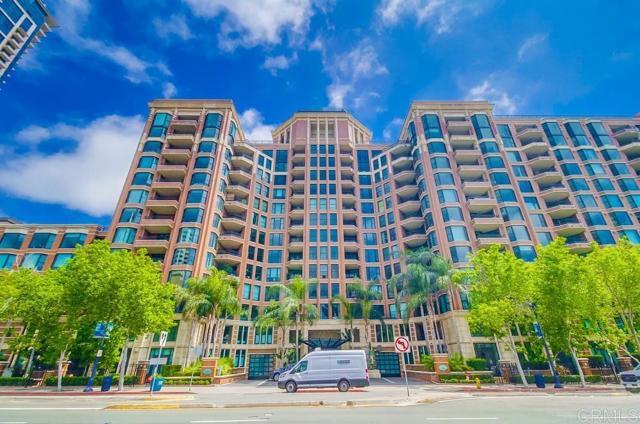 Building Photo - 500 W Harbor Dr