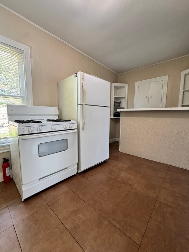 Building Photo - 4607 Canal St