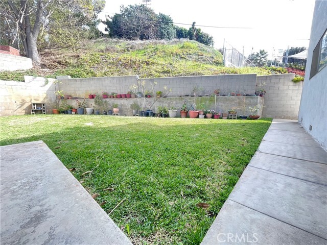 Building Photo - 2733 Via Paseo