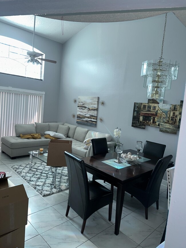 Building Photo - 3299 Sandy Shore Ln