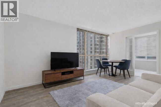 Photo du bâtiment - 822 Homer St