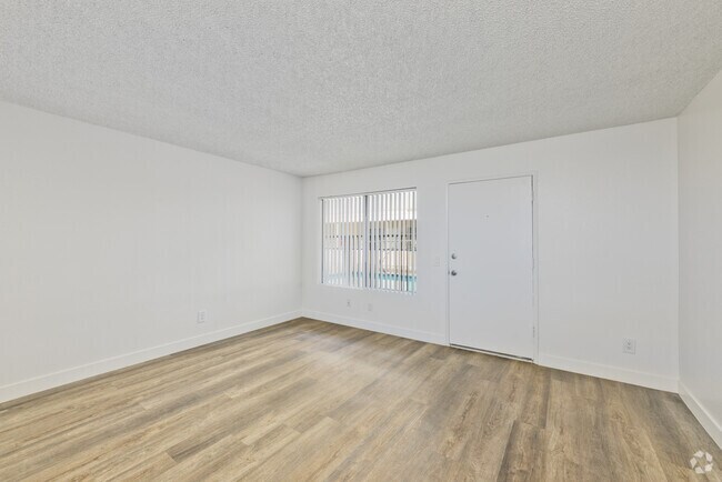 1 dormitorio, 1 baño - 558 pies cuadrados - Sala de estar - Kendall Brook Apartments