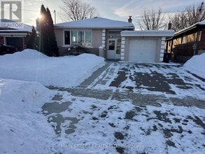 Building Photo - 49 Poynter Dr