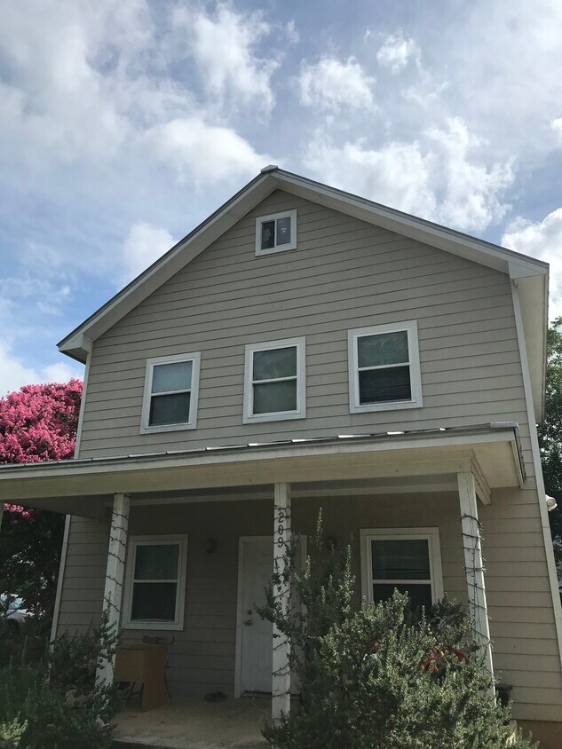 209 Jackman St, San Marcos, TX 78666 House Rental in San Marcos, TX