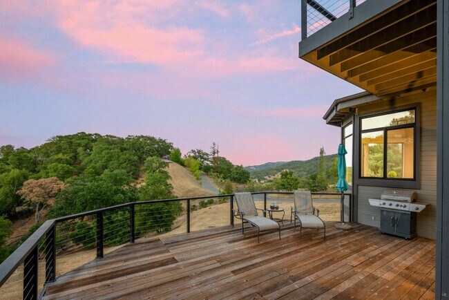 Foto del edificio - 14560 Deer Park Ct