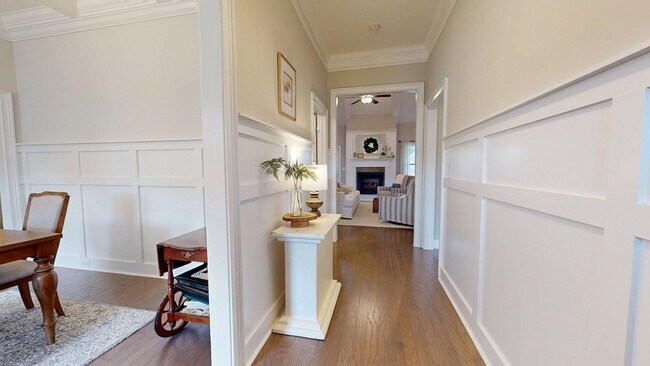 Foto del edificio - Towne Lake Subdivision
