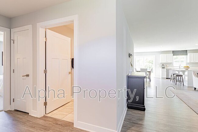 Foto del edificio - 505 Olivia Springs Dr