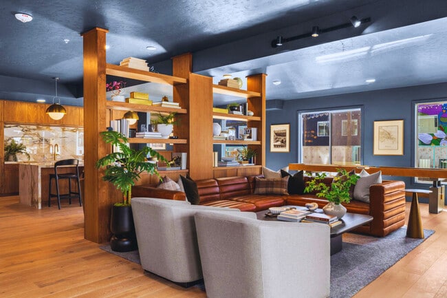 Building Photo - The Franklin