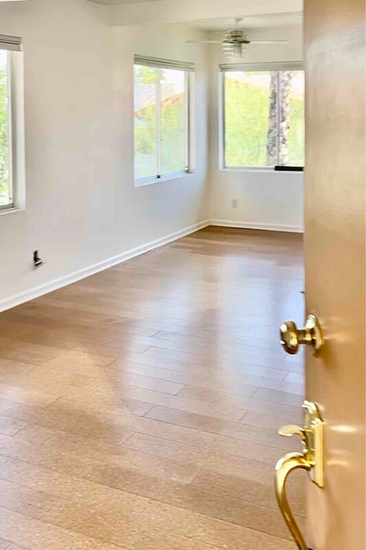 Building Photo - 2290 S Palm Canyon Dr